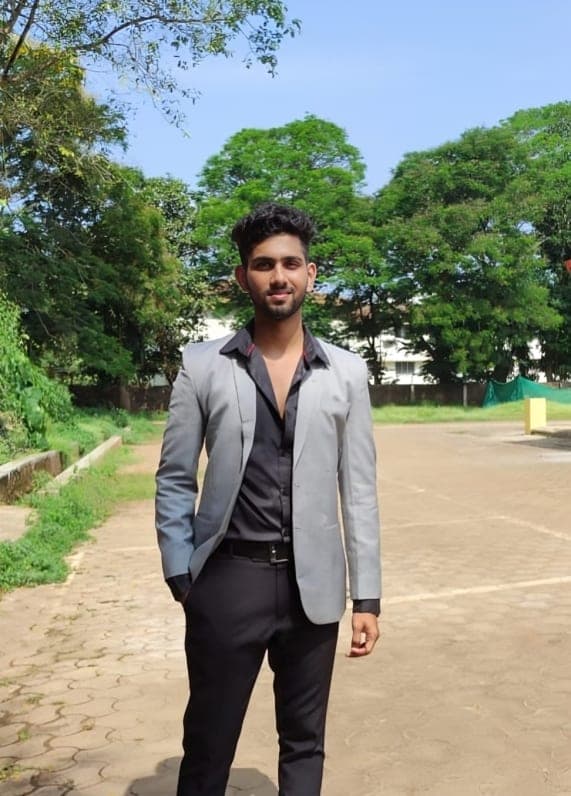 Adarsh Shetty avatar